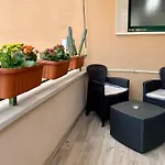 18 Dicembre Апартаменты